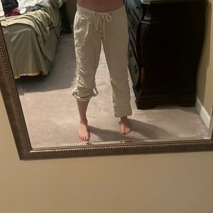 EUC gap stretch rollup pants pale khaki size small